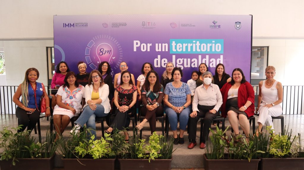 ISELA Y BANDA 1