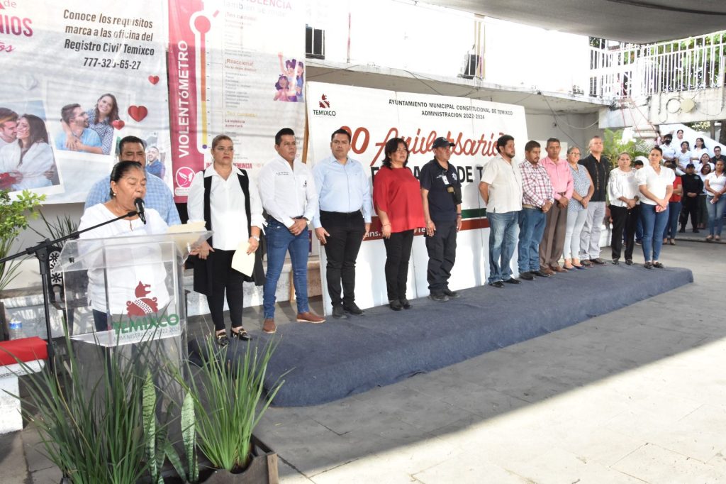 <strong>Con evento cultural y musical autoridades de Temixco festejaron el 90 aniversario de su fundación como municipio</strong> 1 JUANIS EN TEMX