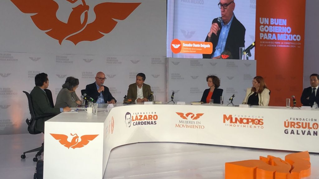 dante delgado en foro 1