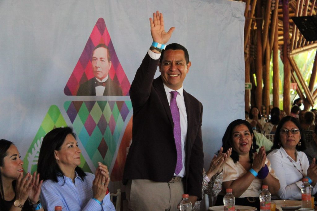 <strong>Juan Ángel Flores alcalde de Jojutla reconoce la lucha de las mujeres morelenses por la igualdad, equidad de género y erradicación de las violencias</strong> 1 juan y mujeres
