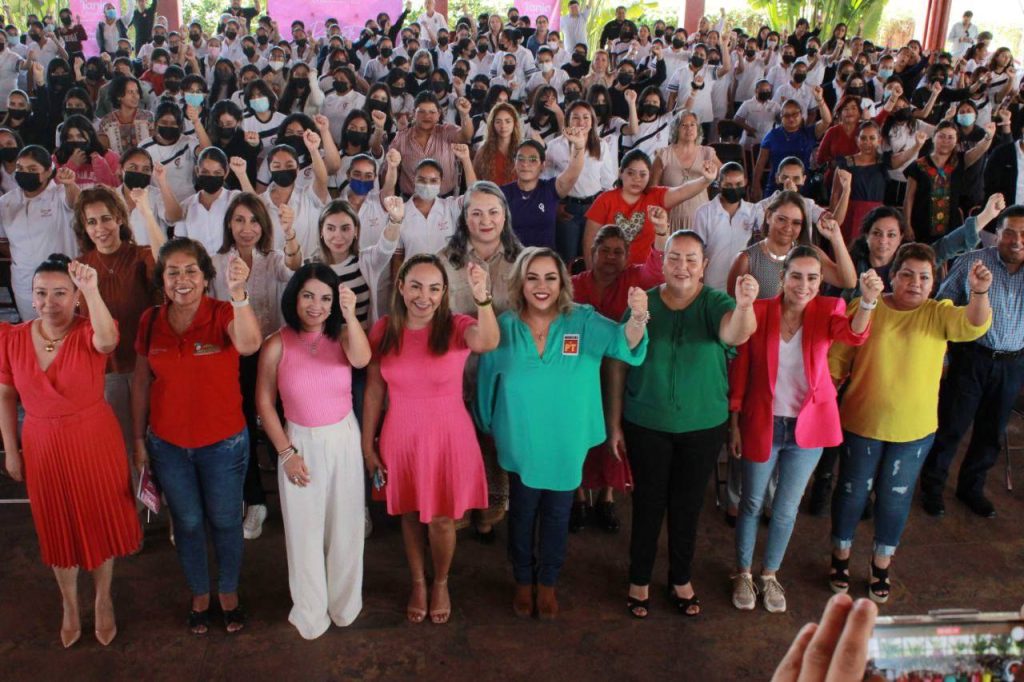 <strong>Mujeres deben distinguir las relaciones tóxicas: Tania Valentina Rodríguez</strong> 1 ten en vas