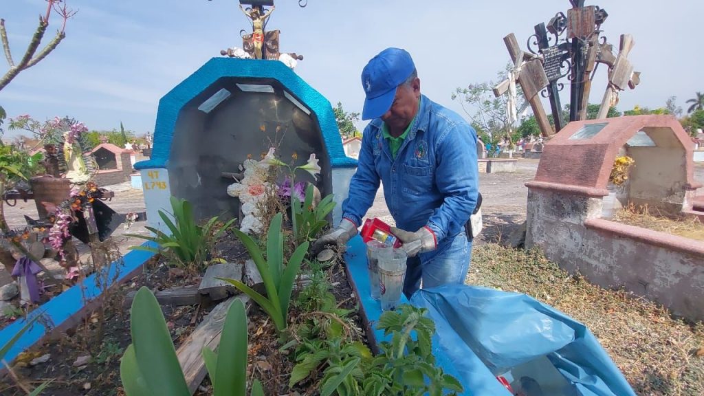 Gobierno de Jiutepec y SSM realizan limpieza de panteones municipales 1 pante jiu