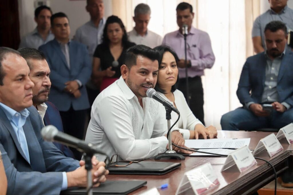Confirma Chalo Flores rehabilitación de dos áreas deportivas en Xochitepec 3 IMG 20230731 WA0046