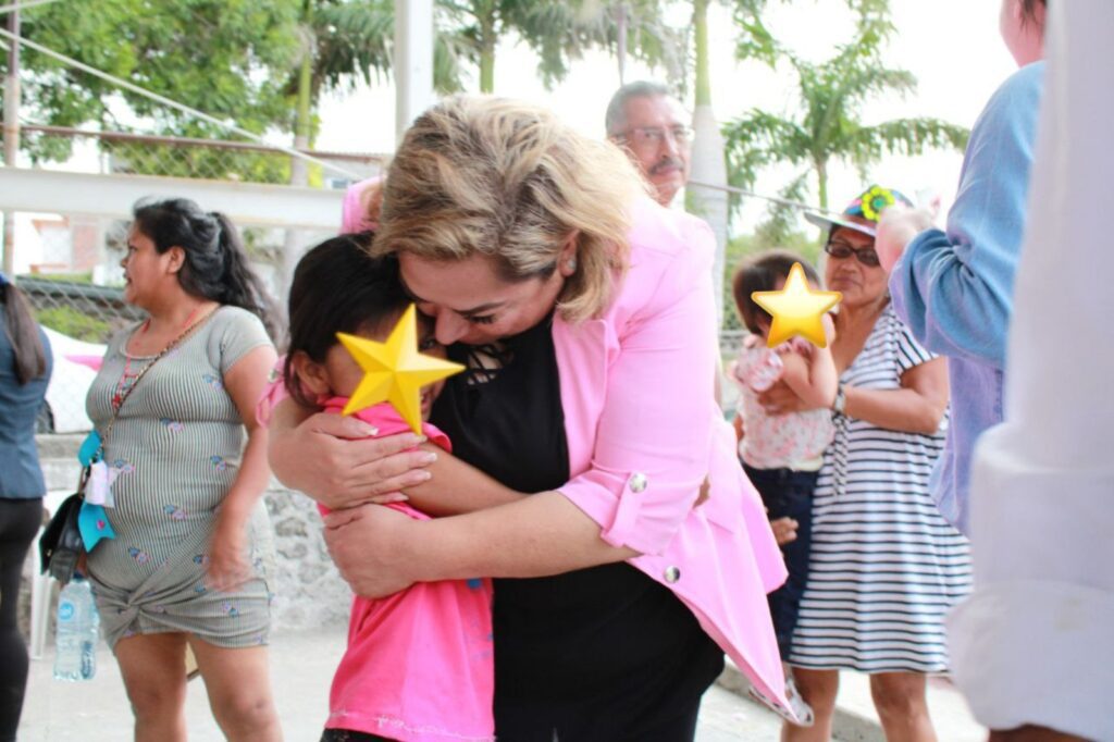 Apoya Tania Valentina en la economía de las familias en el regreso a clases 1 59975789 f92c 4287 94cc 4c97e2780562