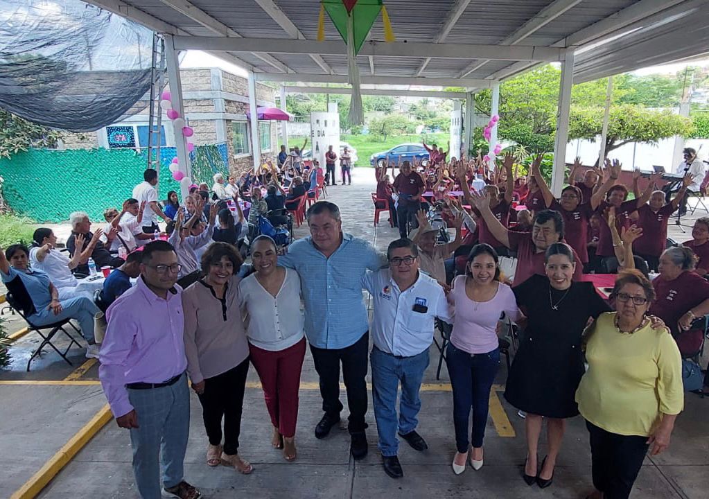 Alcalde Rafael Reyes refrenda compromiso de trabajar para brindar una vida de calidad a personas adultas mayores 2 IMG 20230807 WA0036