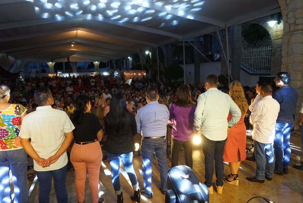 Reafirma Juan Ángel Flores Bustamante su compromiso con la economía local y turismo de Morelos, durante la inauguración de la Feria del Queso, Pan y Rompope 4 IMG 20230818 WA0044