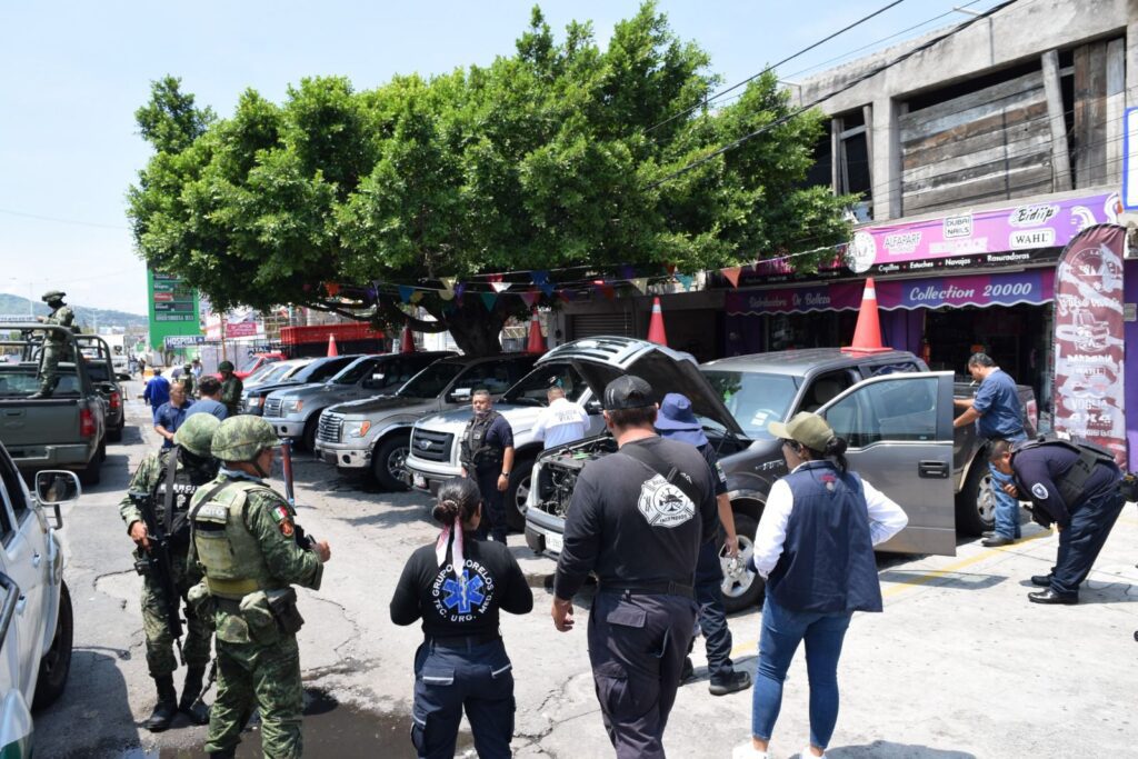 Mando Coordinado de Temixco en conjunto con Guardia Nacional y Ejército realizan operativo sorpresa en lotes de autos usados 4 IMG 20230824 WA0012