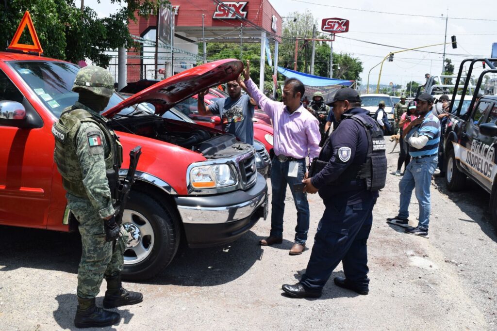 Mando Coordinado de Temixco en conjunto con Guardia Nacional y Ejército realizan operativo sorpresa en lotes de autos usados 2 IMG 20230824 WA0020