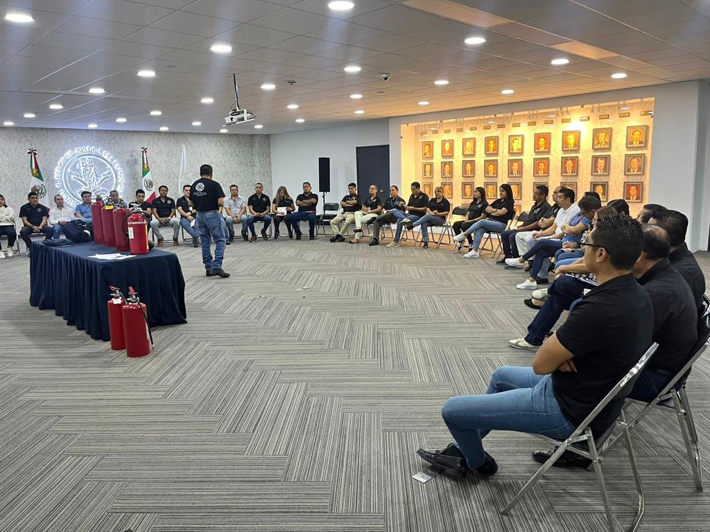 Recibe capacitación personal del TSJ en materia de protección civil 1 fa5fe5d0 4c89 4da0 a8de 560c223f081c
