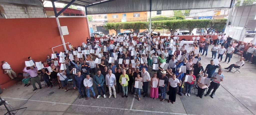 Alcalde Rafael Reyes contribuye a dar certeza patrimonial a 170 familias de Jiutepec 1 80a3ec4f 9419 48ee b5db 80121811c565