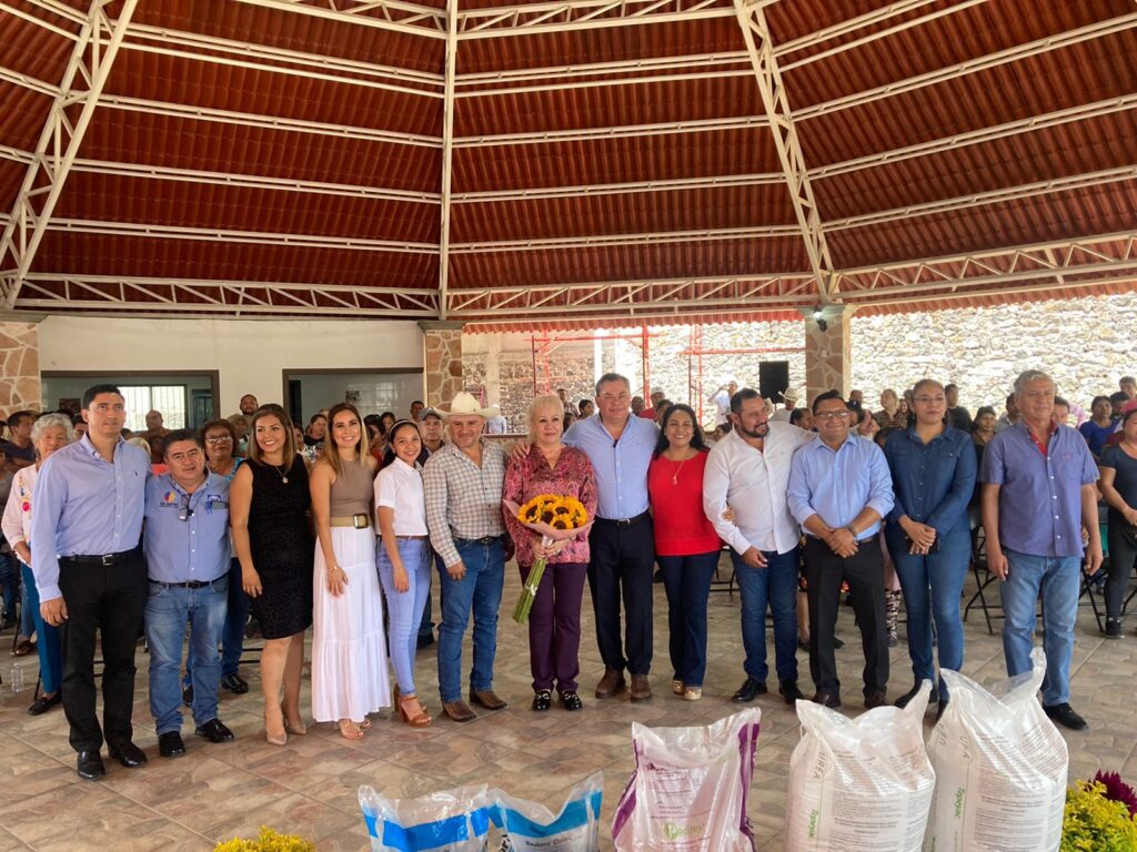 Alcalde Rafael Reyes entrega apoyos a 160 viveristas de Jiutepec 1 9139b0af aa9e 468a ba1c a0d559942c22