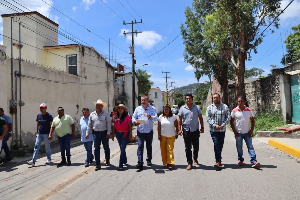 Supervisa alcalde Rafael Reyes obra destinada a prevenir inundaciones en la colonia Centro 1 IMG 20230905 WA0035