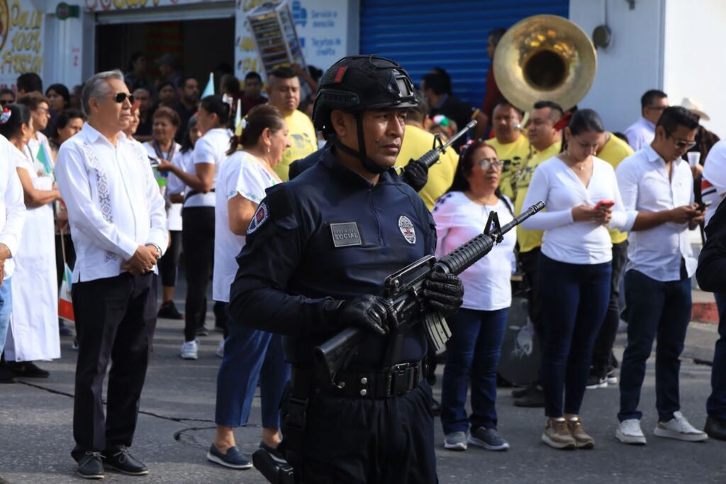 Saldo blanco en desfile cívico del 16 de septiembre en Temixco 6 IMG 20230916 WA0116