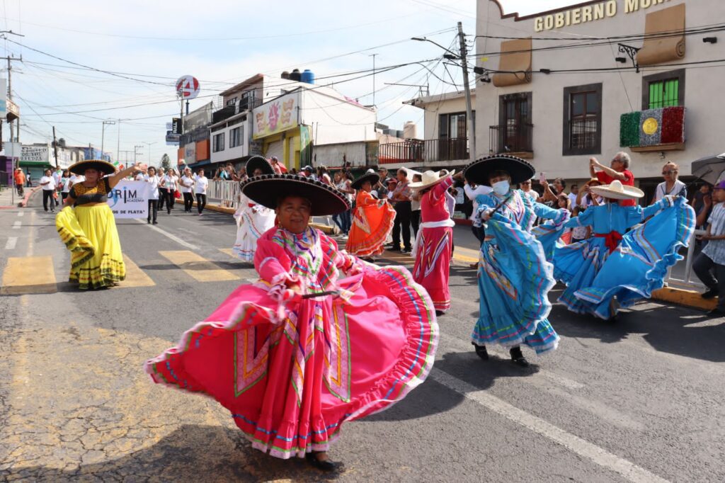 Saldo blanco en desfile cívico del 16 de septiembre en Temixco 14 IMG 20230916 WA0123