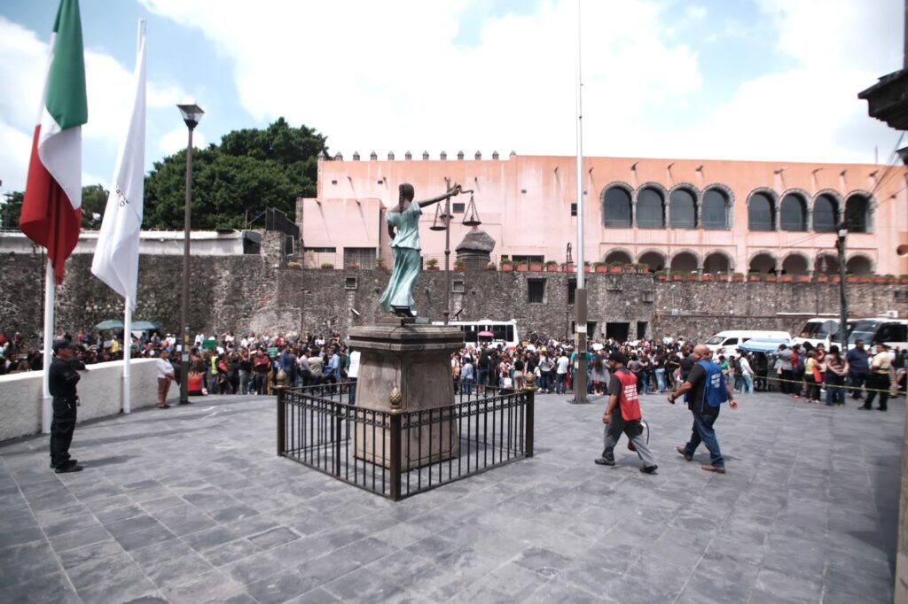 Garantiza el TSJ la protección civil de empleados, abogados y visitantes 1 a5a48d68 0799 4ce6 b947 dab95a859a92