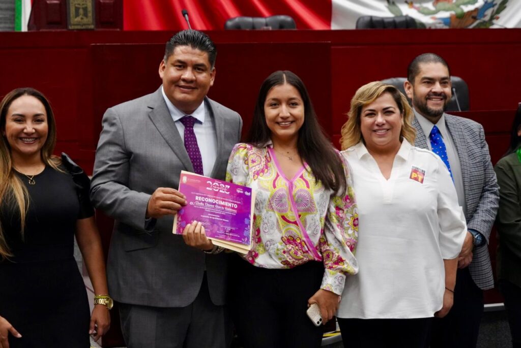Recibe Patricia Lavín Calderón la Presea Xochiquetzalli 2023 15 IMG 20231017 WA0117