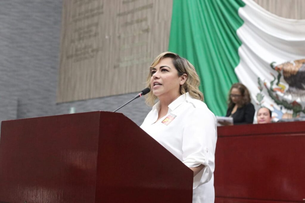 Recibe Patricia Lavín Calderón la Presea Xochiquetzalli 2023 1 IMG 20231017 WA01421