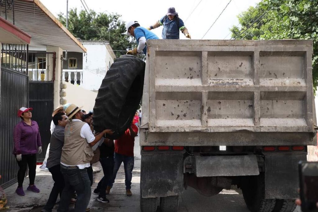 Encabeza Chalo Flores segundo mega operativo de descacharrización del 2023; se recolectan cerca de 250 toneladas de cacharros 4 IMG 20231021 WA0036