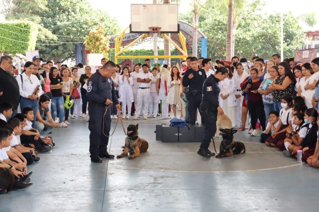 Temixco sede de ma Feria "Socializando la prevención" 6 IMG 20231024 WA0085