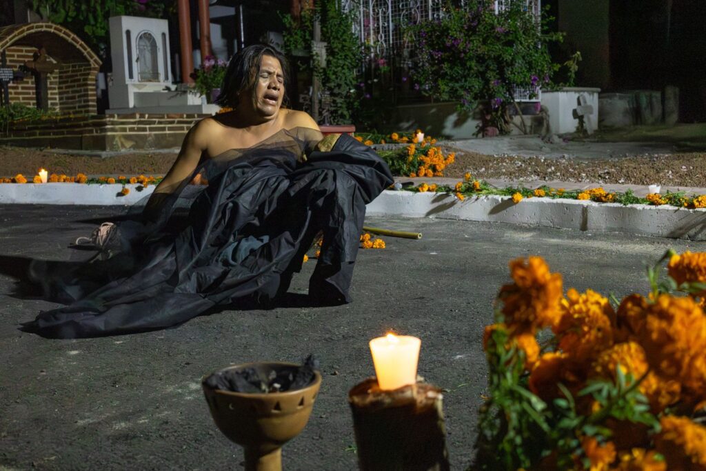 Emotiva noche en el Panteón: La Hamaca rinde tributo a Juan Rulfo con 'Tierra de Sombras' 2 IMG 20231101 WA0025