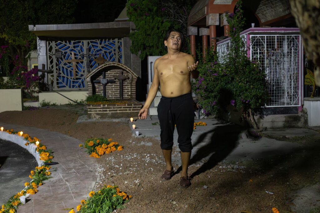 Emotiva noche en el Panteón: La Hamaca rinde tributo a Juan Rulfo con 'Tierra de Sombras' 1 IMG 20231101 WA0026