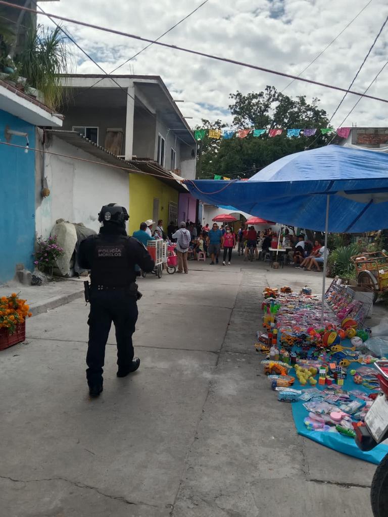 Gran afluencia de visitantes en panteones de Jojutla 13 IMG 20231102 WA0047