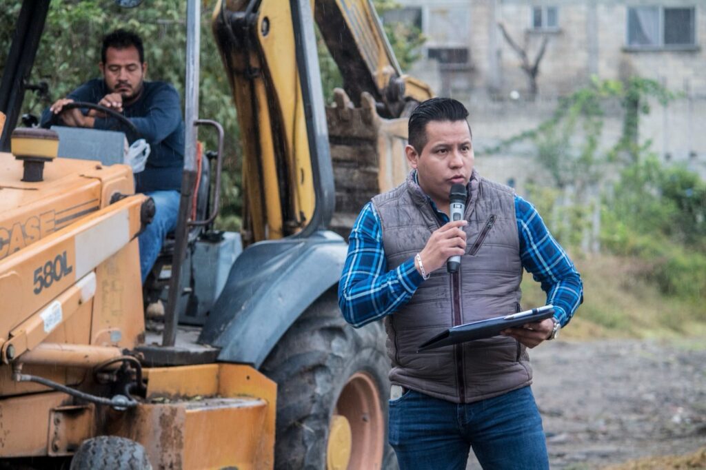 Entrega alcaldesa de Temixco Juanita Ocampo y gabinete obras públicas en varios rubros 4 IMG 20231123 WA0049