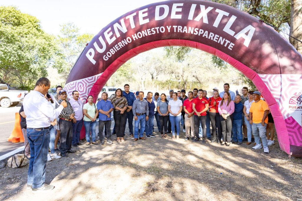 Inaugura Claudia Mazari, la primera etapa de la carretera Puente de Ixtla a San José Vista Hermosa 1 PR