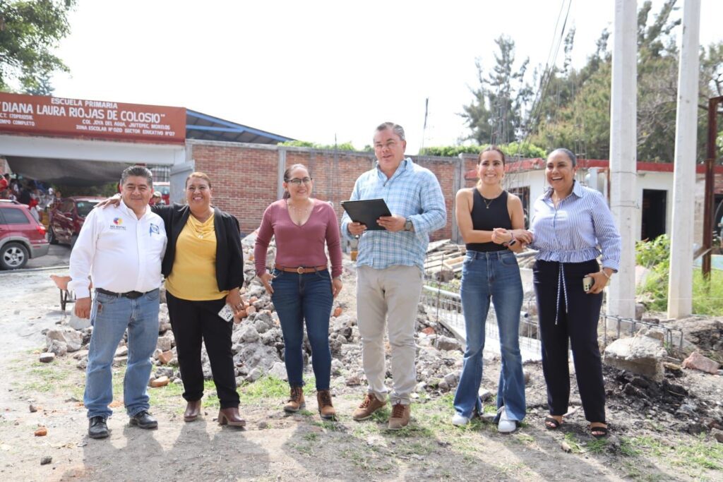 Supervisa alcalde Rafael Reyes rehabilitación de pozo de agua y construcción de drenaje en la colonia Joya de Agua 1 IMG 20231205 WA0040