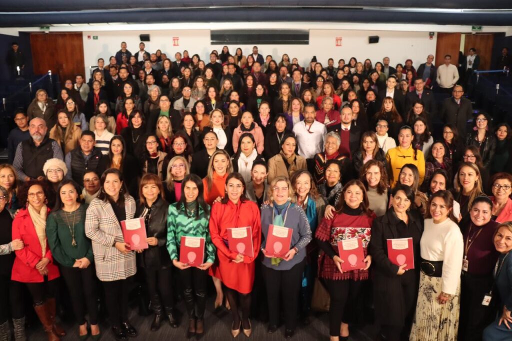 Participa IMM en de la presentación del Directorio del Sistema Nacional de Servicios de Atención a Mujeres que viven Violencia a cargo de la CONAVIM 3 IMG 20231213 WA0288 1