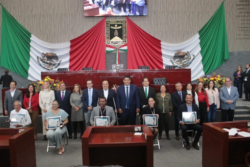 Entrega Congreso de Morelos presea “general Emiliano Zapata Salazar” al Mérito Migrante 2023 1 PRESEA MIGRANTE DIC 23