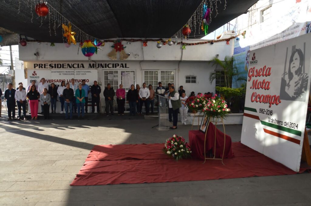 Rinden homenaje a Gisela Mota, primer alcaldesa en la historia de Temixco 2 1000093945