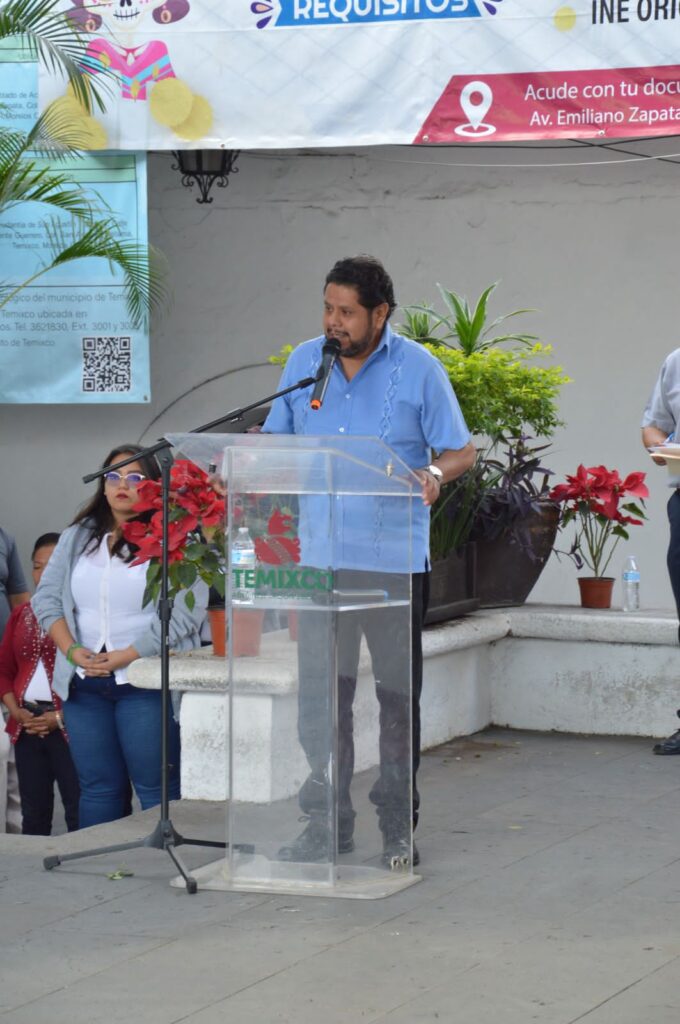 Rinden homenaje a Gisela Mota, primer alcaldesa en la historia de Temixco 3 1000093946