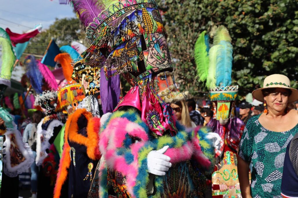 Alcalde Rafael Reyes encabeza tradicional Encuentro de Comparsas del Carnaval de Jiutepec 2024 4 1000106683