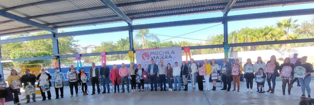 Gobierno de Jiutepec fomenta la lectura entre niñas, niños y jóvenes con el programa "Mochila viajera por la paz" 4 1000107462