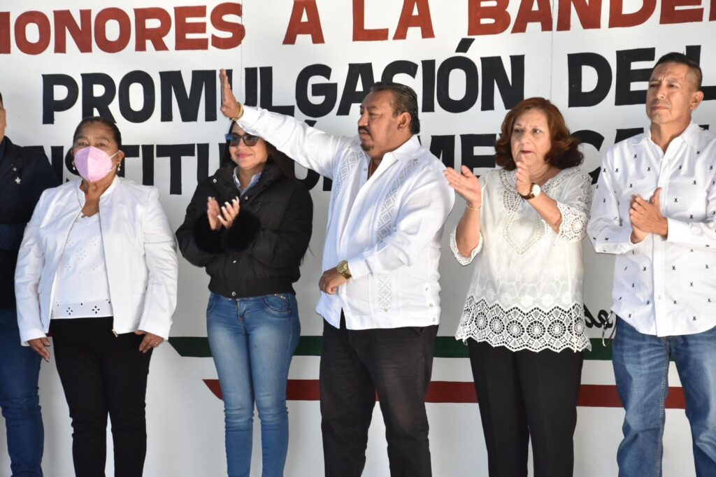 Conmemoran autoridades de Temixco 107 aniversario del promulgación de la Constitución Política 4 1000136656