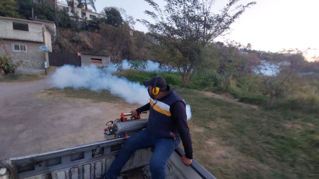Gobierno de Jiutepec emprende jornadas de nebulización en centros de población 2 1000137243
