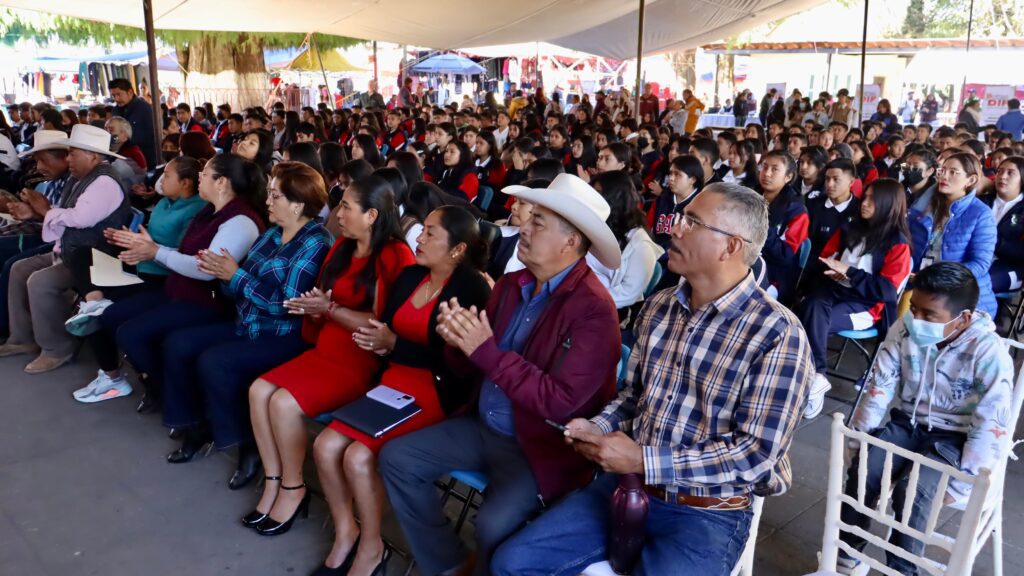 Llegan caravanas DIF Estado de México a Ocuilan con diversos servicios para la población 6 1000142415