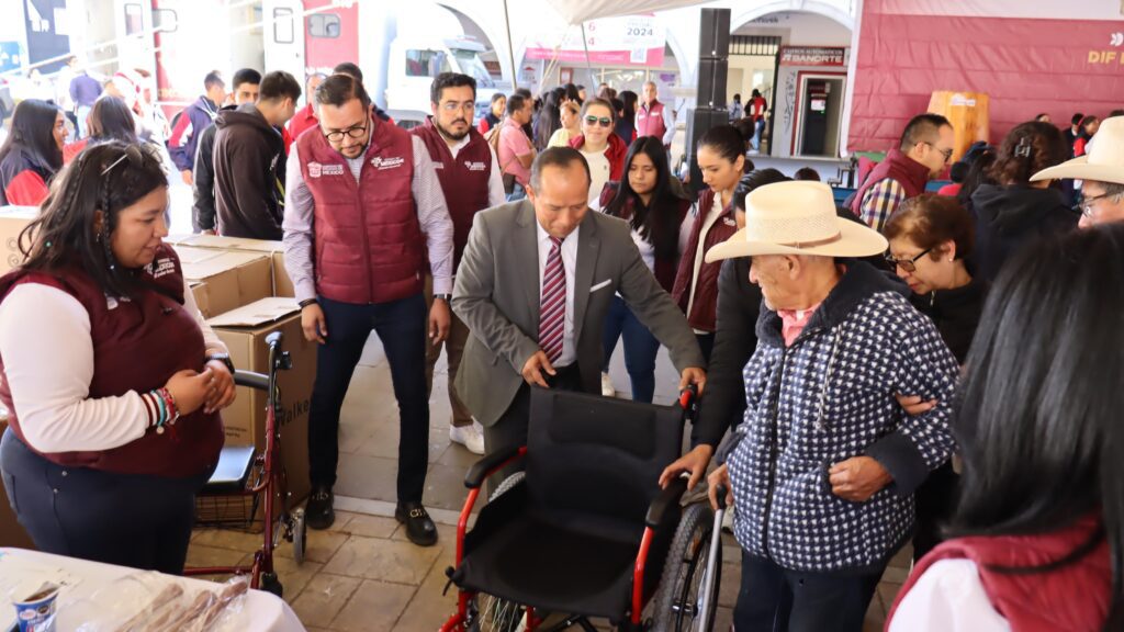 Llegan caravanas DIF Estado de México a Ocuilan con diversos servicios para la población 3 1000142419