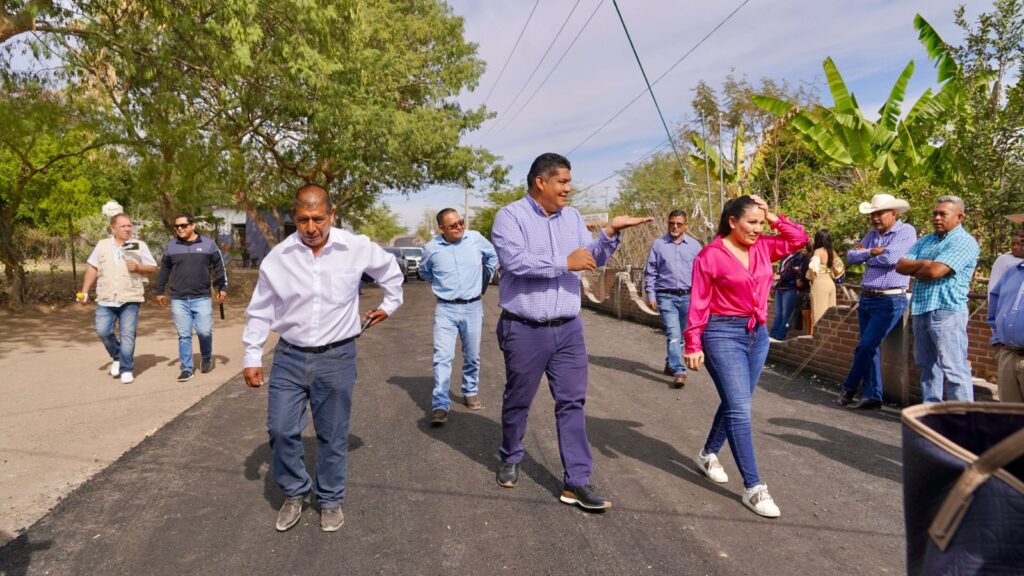Diputada Veronica Anrubio encabeza arranque de la rehabilitación de la carretera Tenextepango-Salitre, municipio de Ayala 4 1000147969