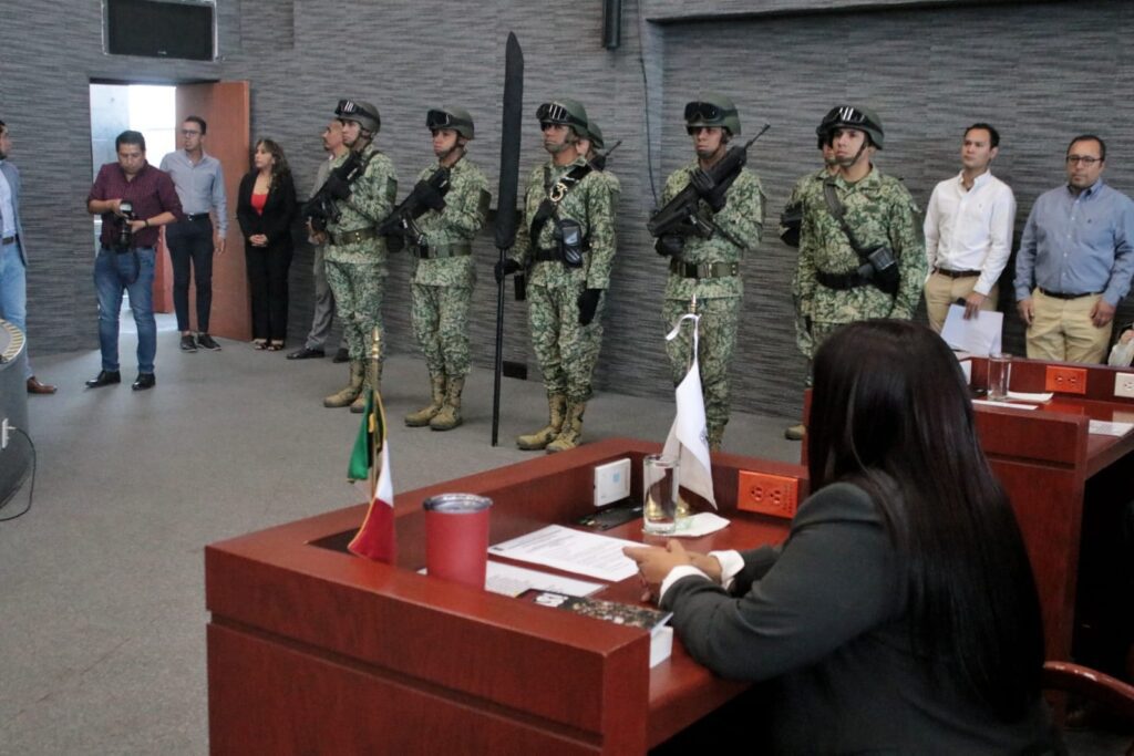 Conmemora Congreso de Morelos el Día de los Símbolos Nacionales en el estado y el Día Estatal del Rotarismo Morelense 3 1000160193
