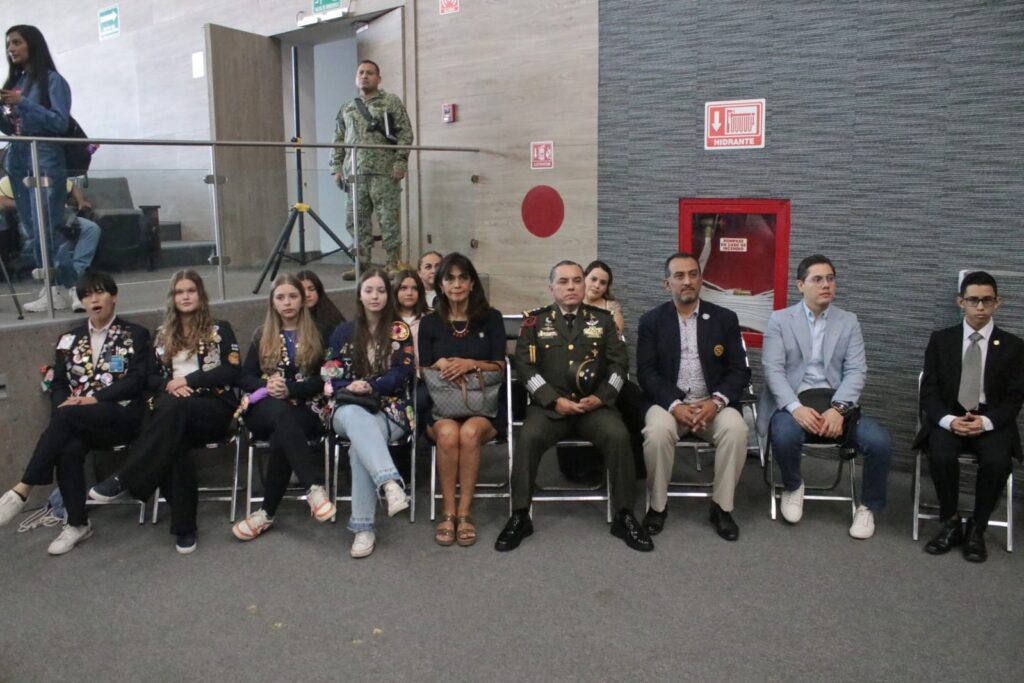 Conmemora Congreso de Morelos el Día de los Símbolos Nacionales en el estado y el Día Estatal del Rotarismo Morelense 4 1000160194