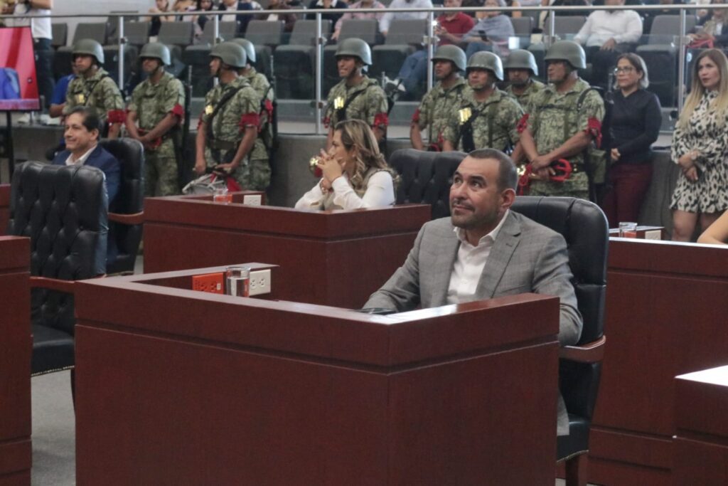 Conmemora Congreso de Morelos el Día de los Símbolos Nacionales en el estado y el Día Estatal del Rotarismo Morelense 2 1000160196