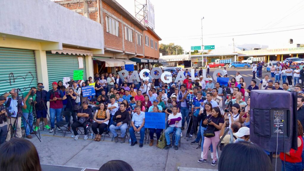 Inaugura diputado Francisco Erik Sánchez Zavala rehabilitación del Libramiento Estatal Yecapixtla-Ocuituco 7 1000166016