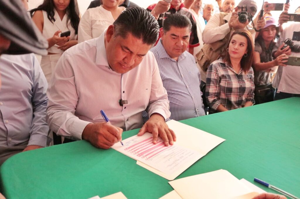 Se registra Francisco Erik Sánchez Zavala como candidato a diputado local por el Distrito X por la coalición Dignidad y Seguridad por Morelos Vamos Todos 6 1000184387