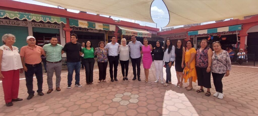 Alcalde de Jiutepec supervisa rehabilitación del mercado de la unidad habitacional "Campestre" 1 1000186540