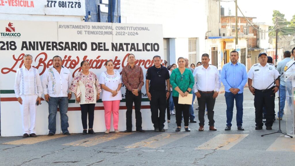 Autoridades de Temixco conmemoran el 218 aniversario del natalicio de Benito Juárez 1 444