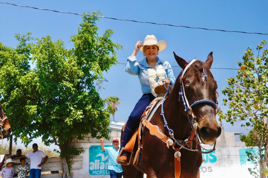 Lucy Meza cabalga por el cambio en Morelos 1 1000207144