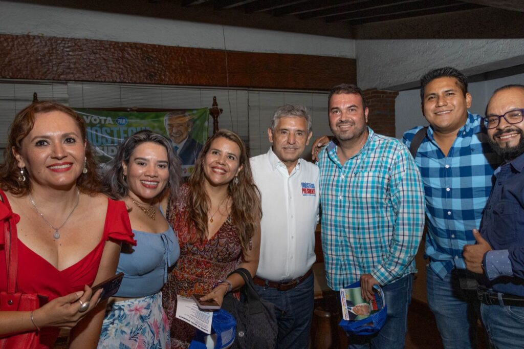 Con Urióstegui habrá mejoras en la educación de Cuernavaca 2 1000257437