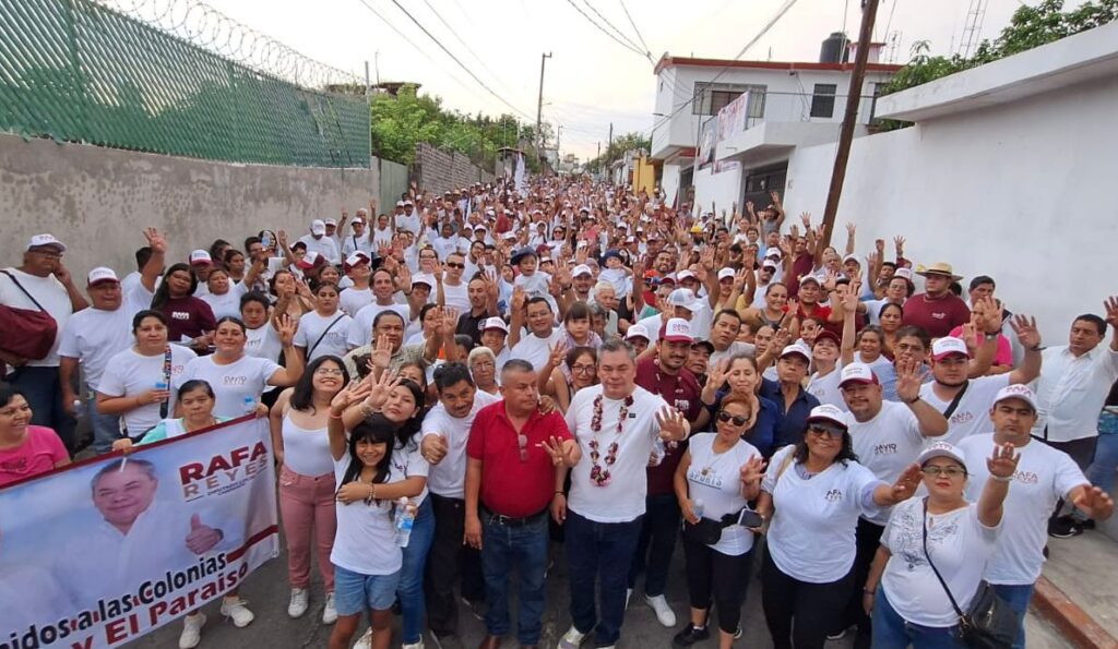 Ciudadanía de las colonias Apatlaco y Paraíso apoyaba a Rafa Reyes y David Ortiz 2 1000276199
